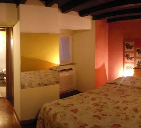 La Casa Di Piero Al Borgo Pio Apartament Rzym